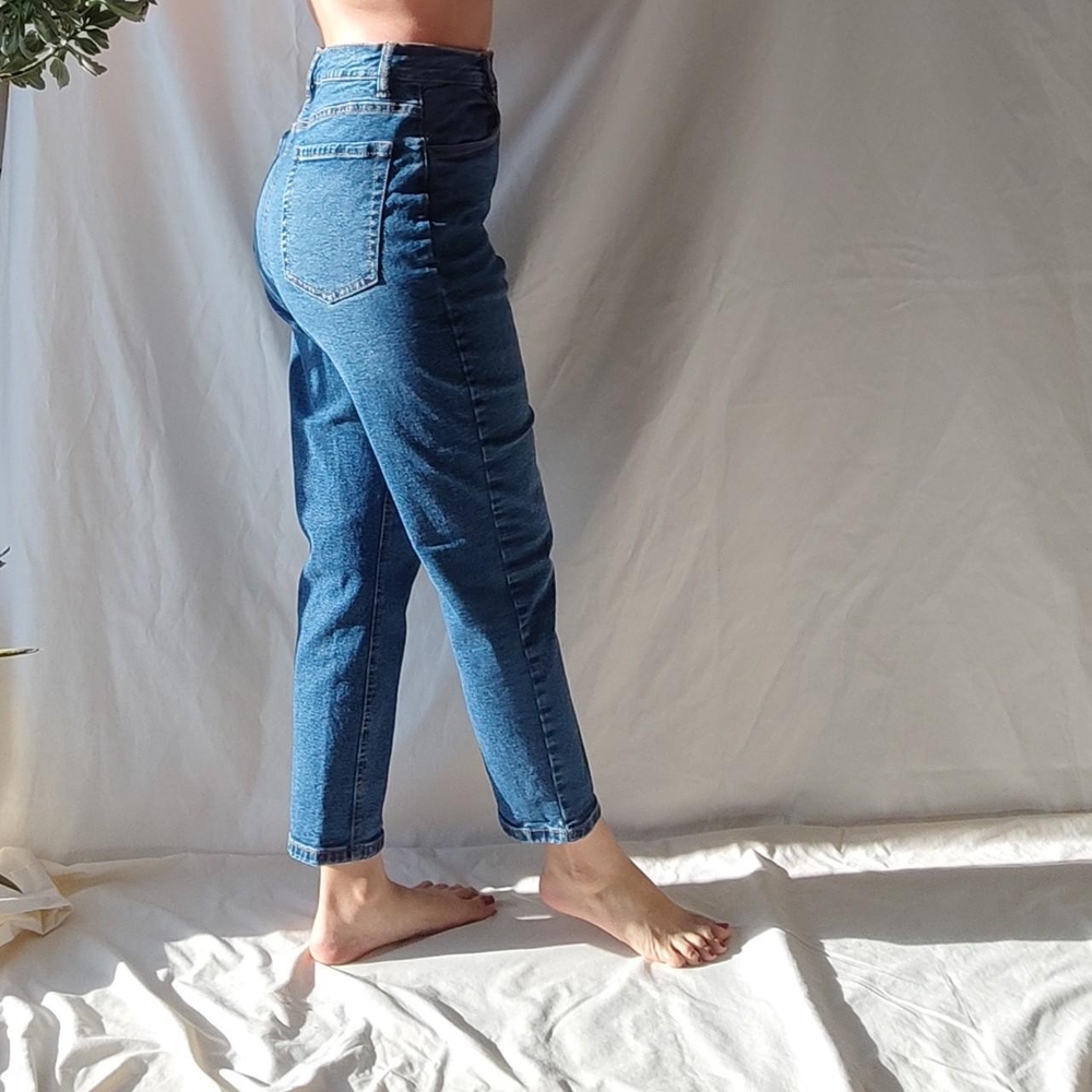 Ardene Blue Medium Wash Mom Jeans - Picture 3 of 3